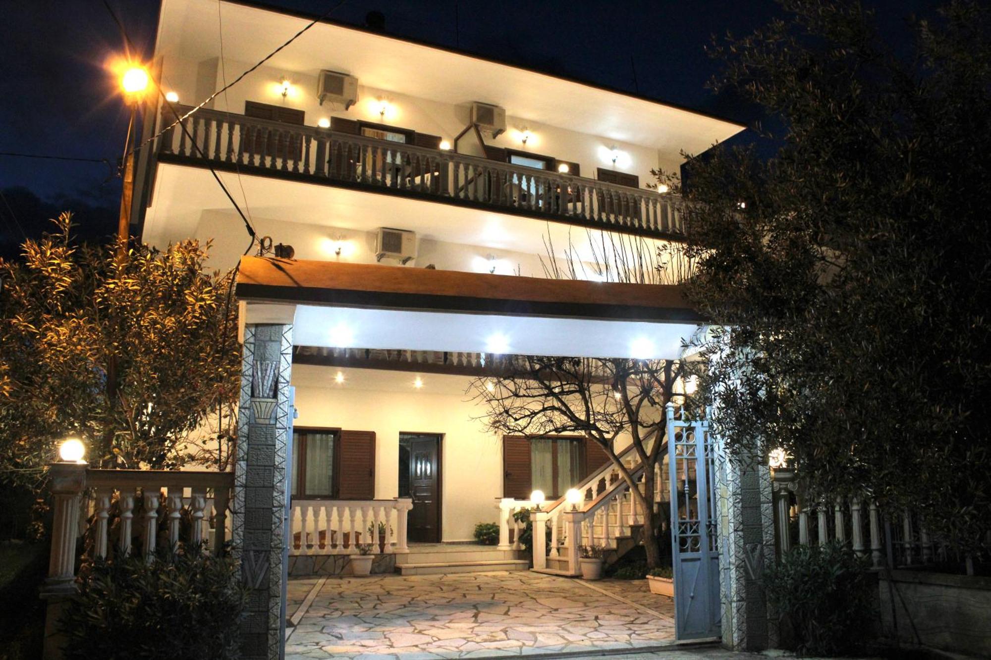 Garden Villa Dhesara Ксамил Екстериор снимка
