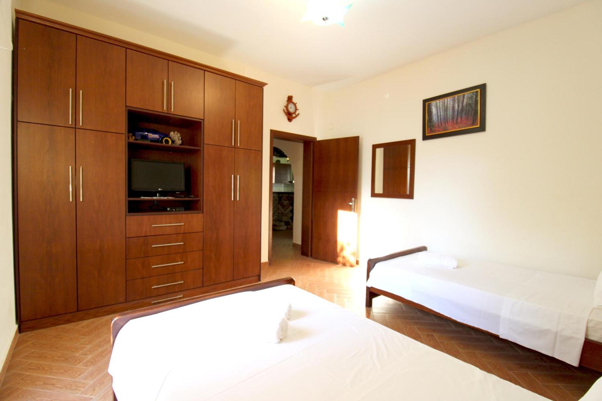 Garden Villa Dhesara Ксамил Екстериор снимка